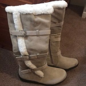 Hot cakes winter boot